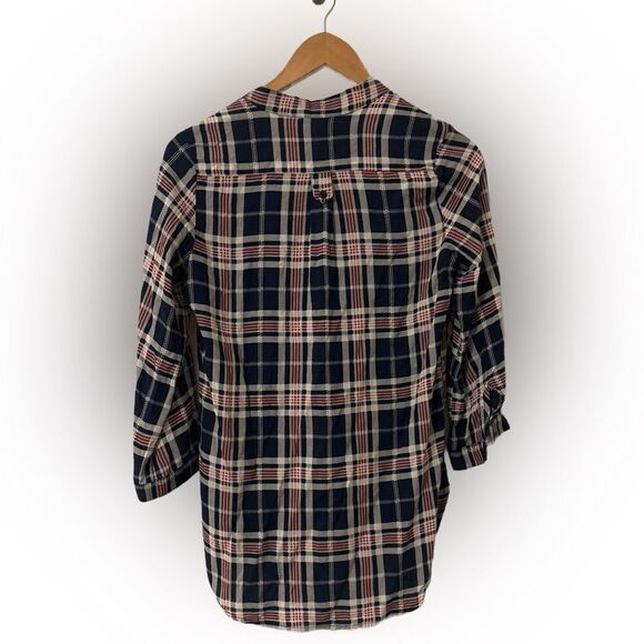 Fun 2 Fun quarter sleeve button down - Picture 2 of 3